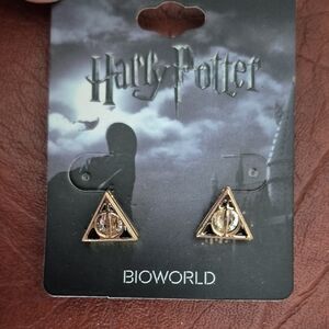 Harry Potter Deathly Hallows Earrings! NWT!
